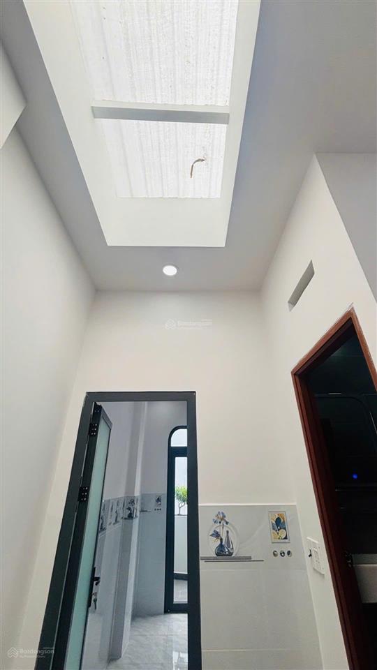 Nhà đẹp gần chợ bà hom, phú lâm, quận 6  dt 4x11m, 2 tầng. giá nhỉnh 5 tỷ