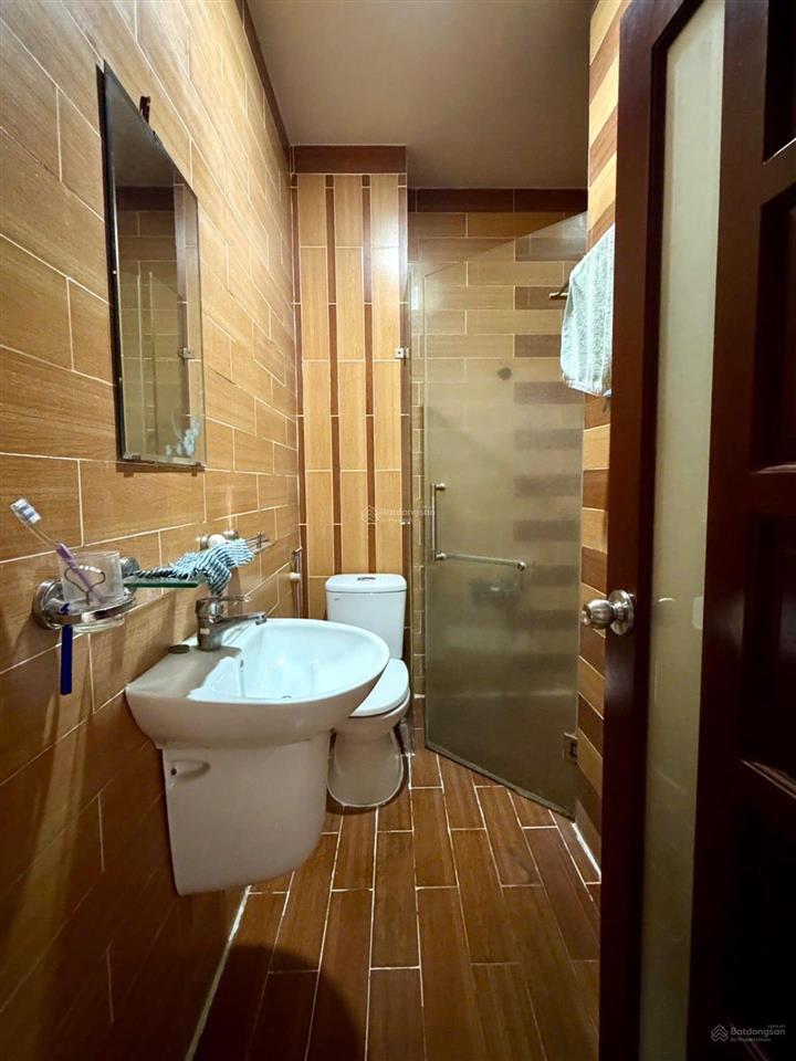 Nhà mặt tiền khu cư xá phú thọ hòa, quận 11  dt 4x14m  5 tầng kiên cố  giá 8 tỷ tl