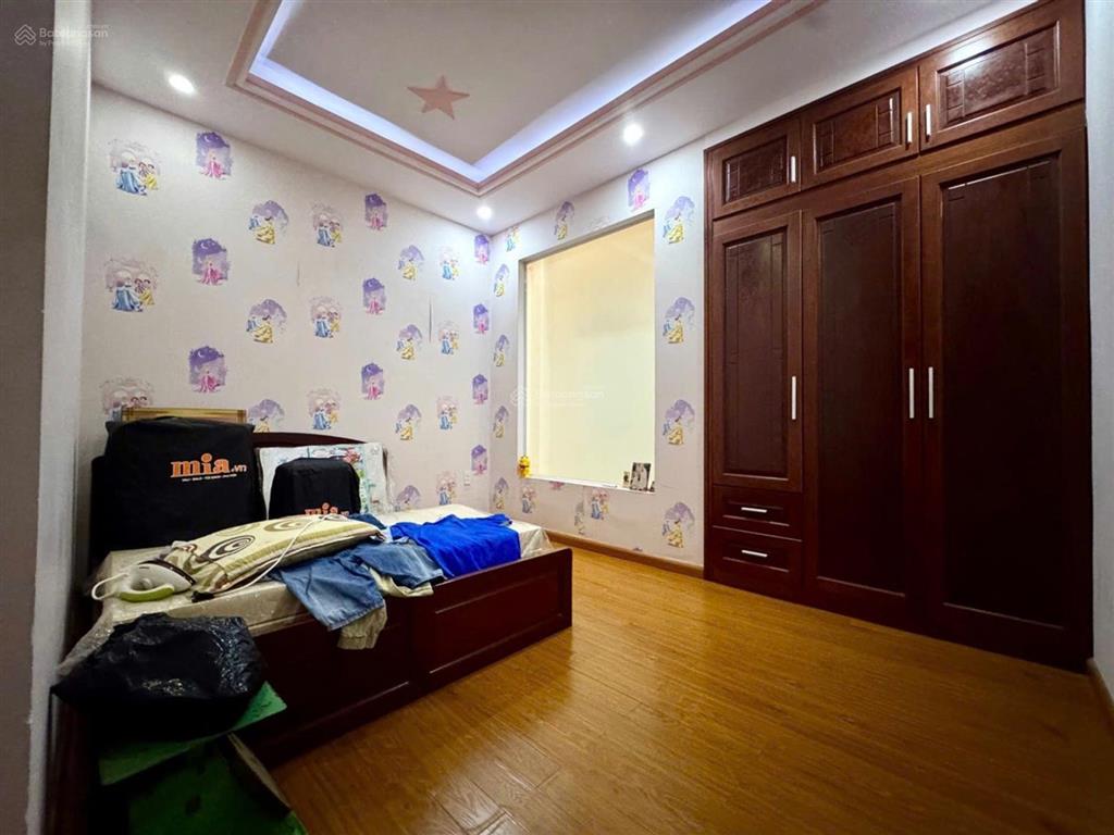 Nhà mặt tiền khu cư xá phú thọ hòa, quận 11  dt 4x14m  5 tầng kiên cố  giá 8 tỷ tl