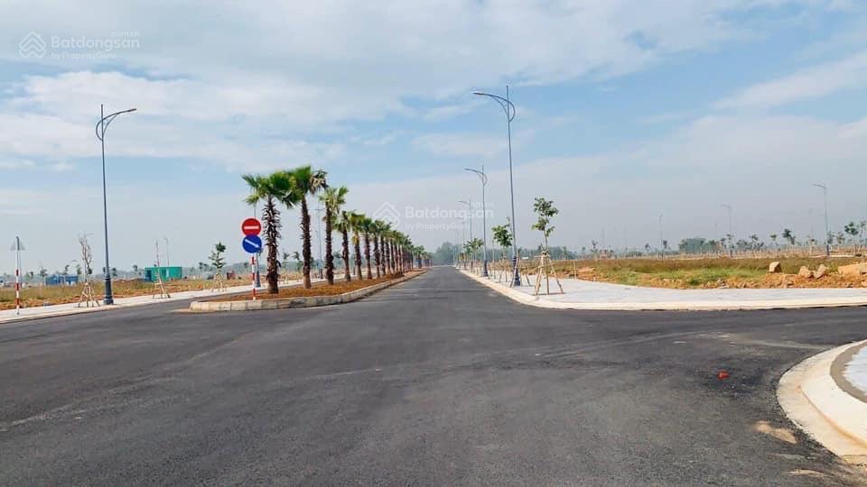 Kẹt tiền cần bán gấp nền biên hoà new city 100m2 giá 1.8 tỷ hỗ trợ vay 70%.0931 432 ***
