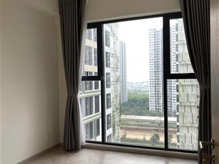 Kẹt tiền bán lỗ 500tr căn 1pn+ lumier boulevard giá 4.2tỷ view trực diện nội khu.  0931 432 ***