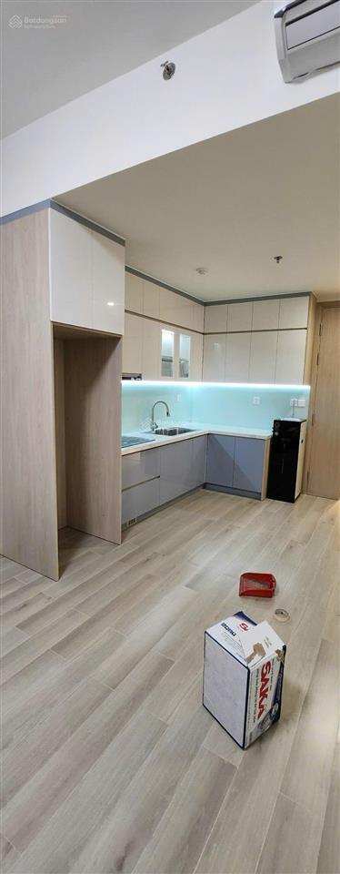 Kẹt tiền bán lỗ 500tr căn 1pn+ lumier boulevard giá 4.2tỷ view trực diện nội khu.  0931 432 ***