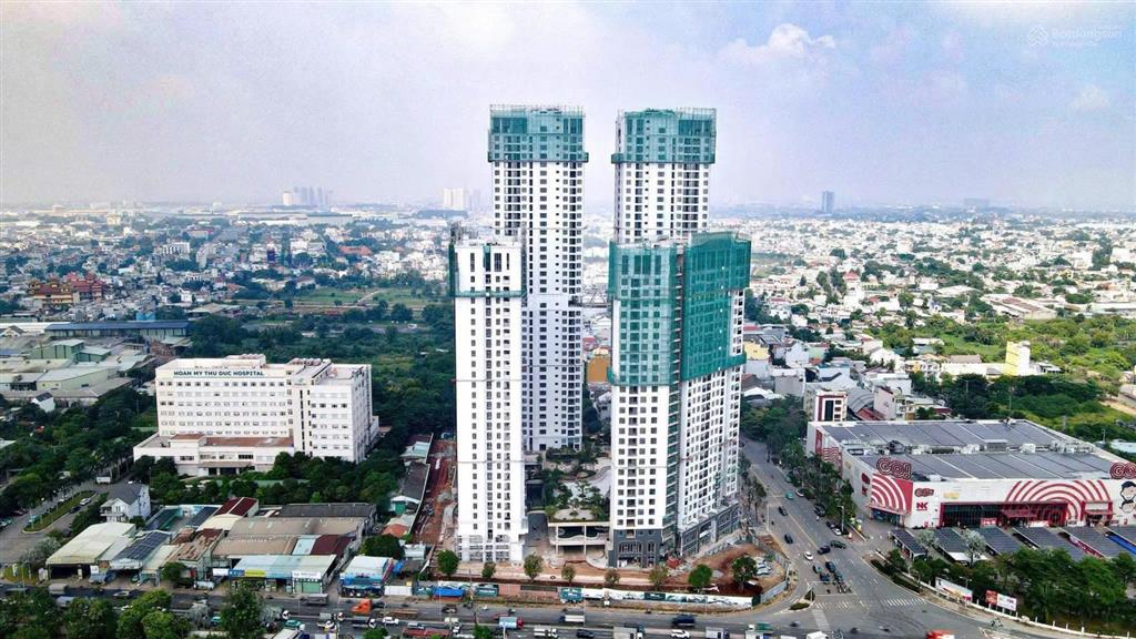 Căn hộ 3 mặt tiền green skyline giá chỉ 3,6 tỷ căn 2pn, 2wc, ngân hàng hỗ trợ 70%.  0931 432 ***