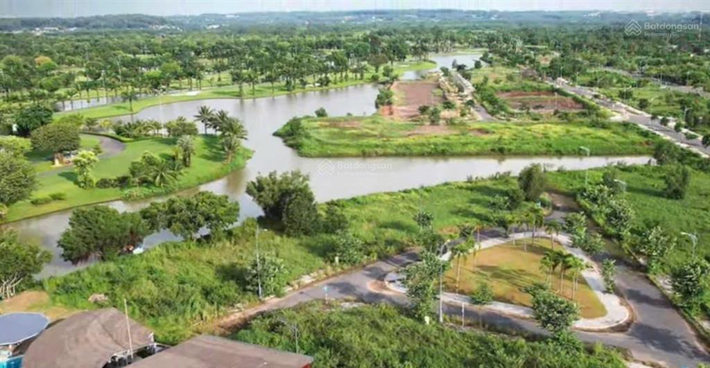 Kẹt tiền cần bán gấp nền biên hoà new city 100m2,đường 24m giá 2.180tỷ.hỗ trợ vay 70%.0931 432 ***