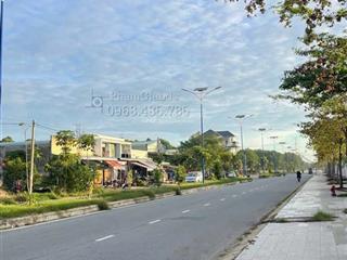 Cứu chủ với ace ơi duy nhất 1 bđs lô góc  dòng tiền ổn định trên 20tr/th