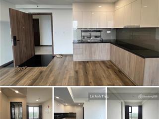 Chính chủ cho thuê căn 85m2 panorama. tiện ích cao cấp. giá 10tr500. view sông.  0906 783 ***