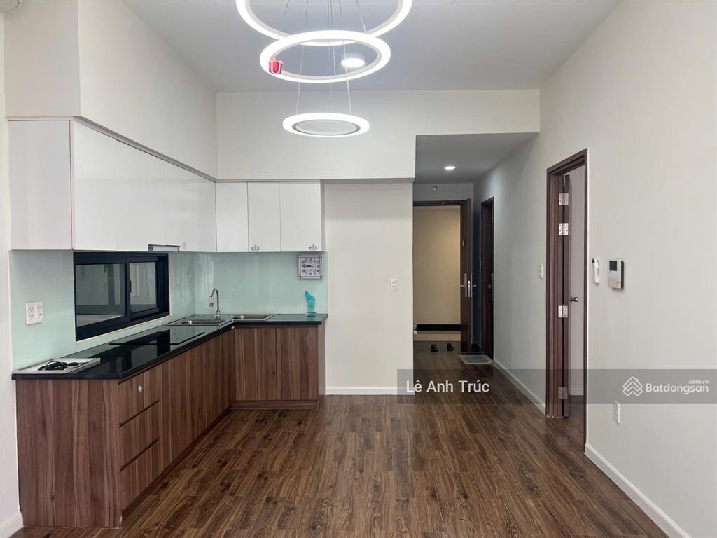 Cần bán nhanh căn góc 2pn 74m2 mizuki. hướng mát. view đẹp. giá chỉ 4tỷ. có ban công.  0906 783 ***