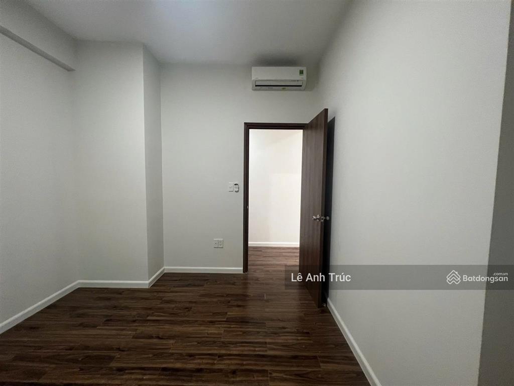 Cần bán nhanh căn góc 2pn 74m2 mizuki. hướng mát. view đẹp. giá chỉ 4tỷ. có ban công.  0906 783 ***