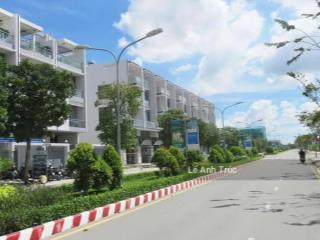 Chính chủ cần bán nhanh căn nhà phố dương hồng. sổ sẵn. có thang máy.  xem nhà 0906 783 ***