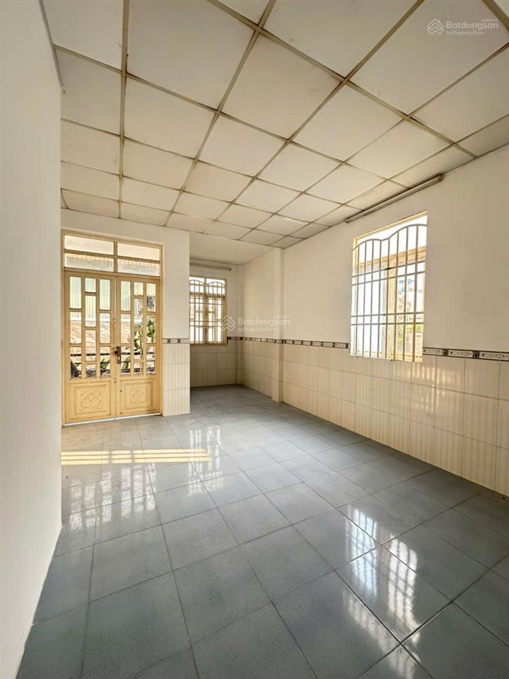 Nhà đẹp ở ngay 54m2 hxh đình phong phú q9  3pn  ban công  4.8 tỷ tl. hỗ trợ vay nh