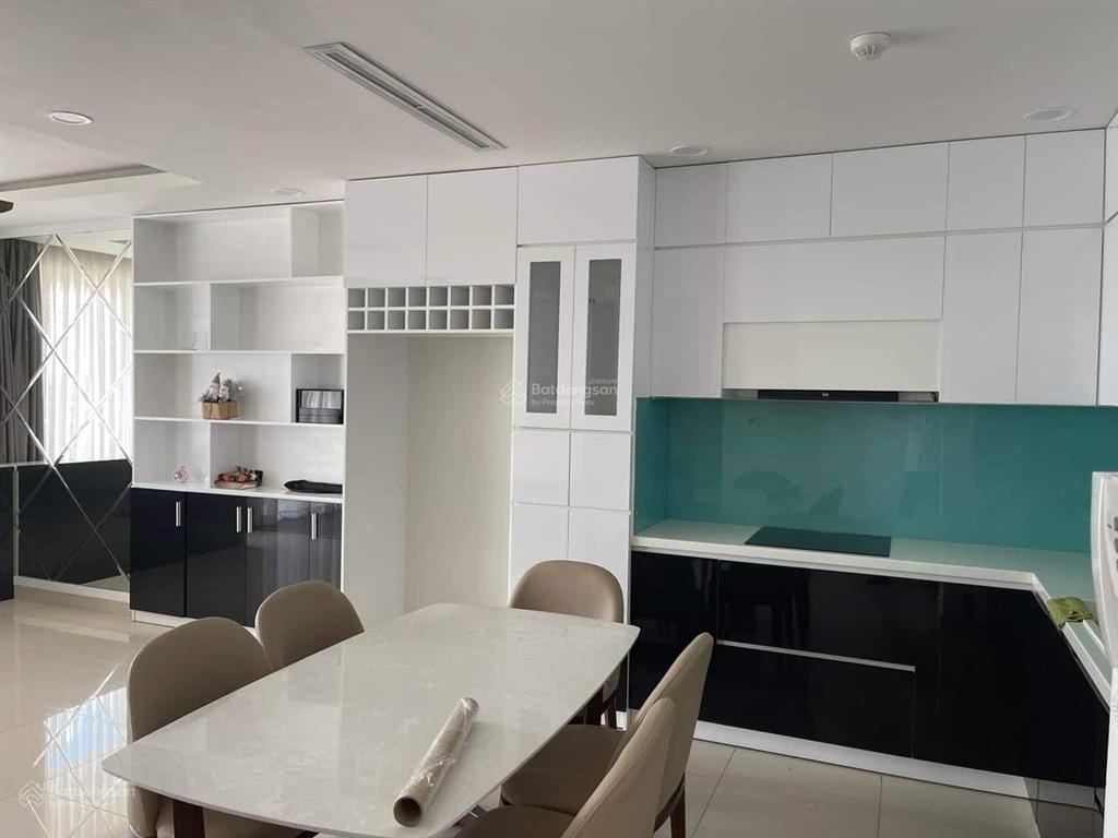 Chính chủ cần bán, 5,980 tỷ bao phí, 2pn 2wc chung cư golden mansion