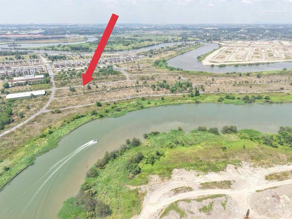 Nhà phố elite 2 giá tốt full 7,5 tỷ dt đất 6x20, dtsd 222,5m2, vị trí xẻ khe, view sông đồng nai