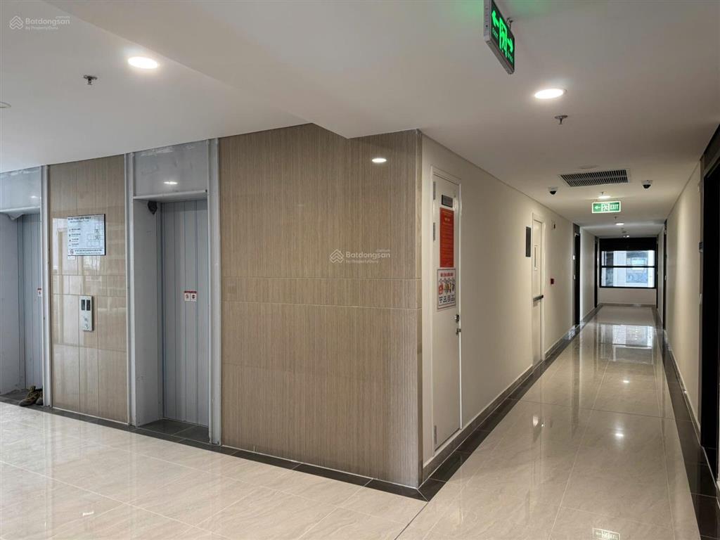 Cho thuê 2pn, 2wc giá 16tr/tháng victoria village, tầng cao view thoáng mát có bếp, rèm, máy lạnh