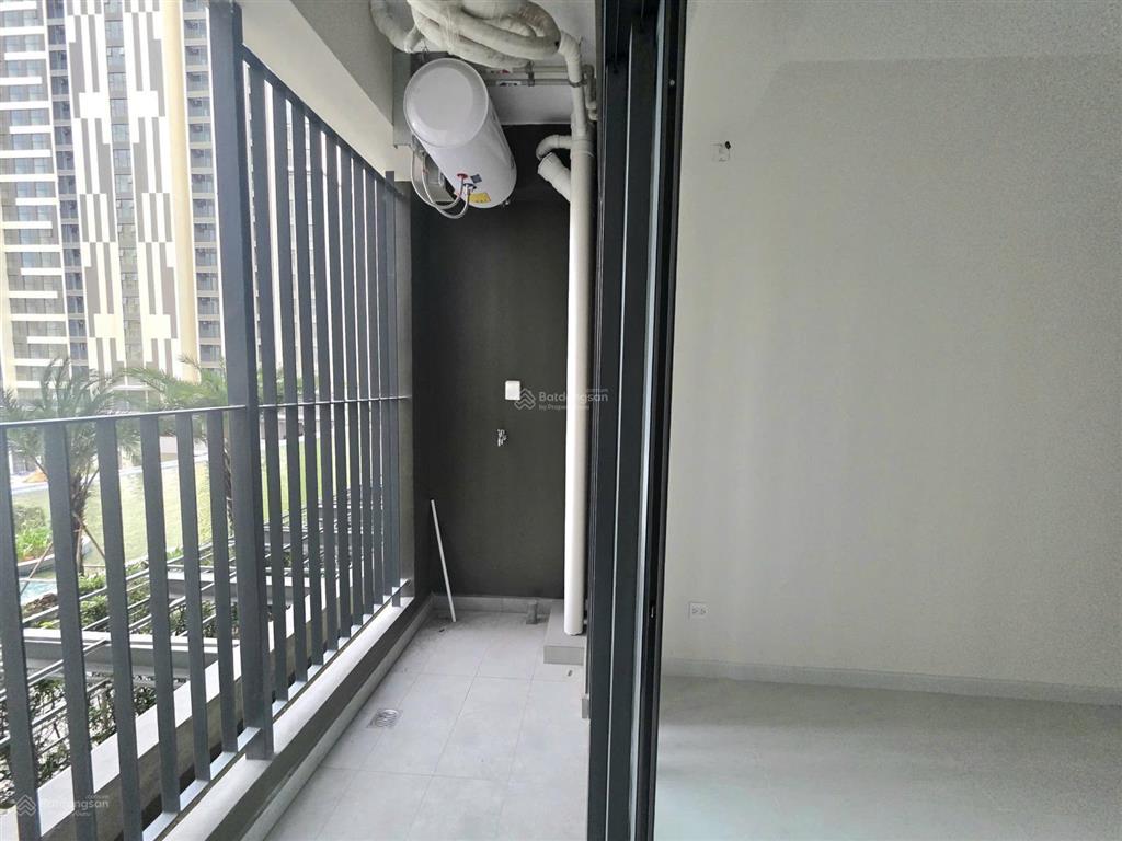 Chính chủ muốn bán 6,350 tỷ giá tốt, 2pn 69m2, tầng cao view sông, victoria novaland