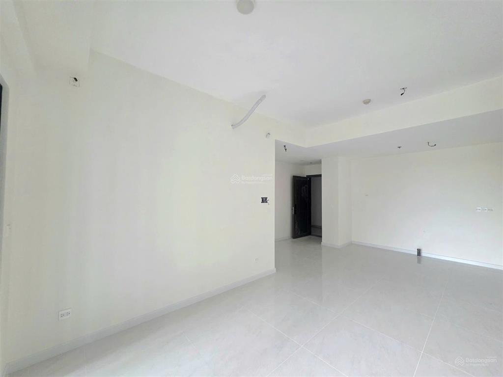 Chính chủ muốn bán 6,350 tỷ giá tốt, 2pn 69m2, tầng cao view sông, victoria novaland
