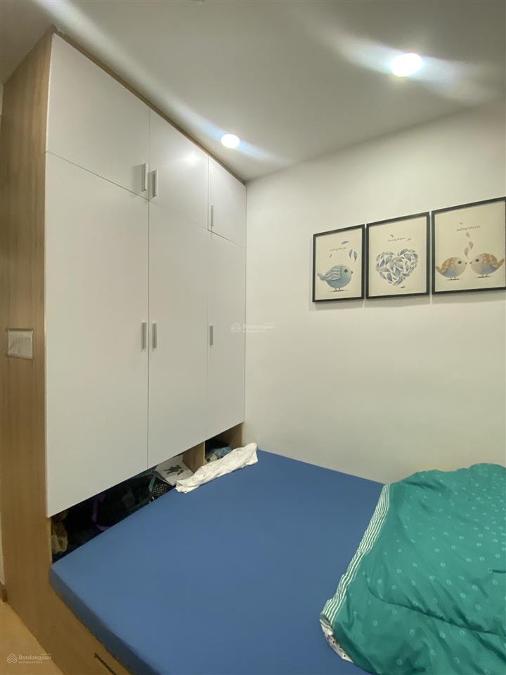Giá hời căn 2pn 1wc the botanica 57m2, full nội thất đẹp, tầng cao siêu mát.