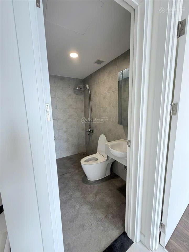 Giá hời 5 tỷ 950, 2pn 2wc 69m2 | victoria village novaland cát lái quận 2.