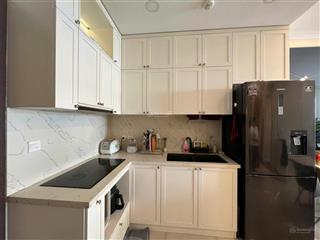 Hạ sâu còn 5,5 tỷ đáng mua| căn 2pn, 2wc golden mansion| 69m2 view hồ bơi tặng full nội thất y hình