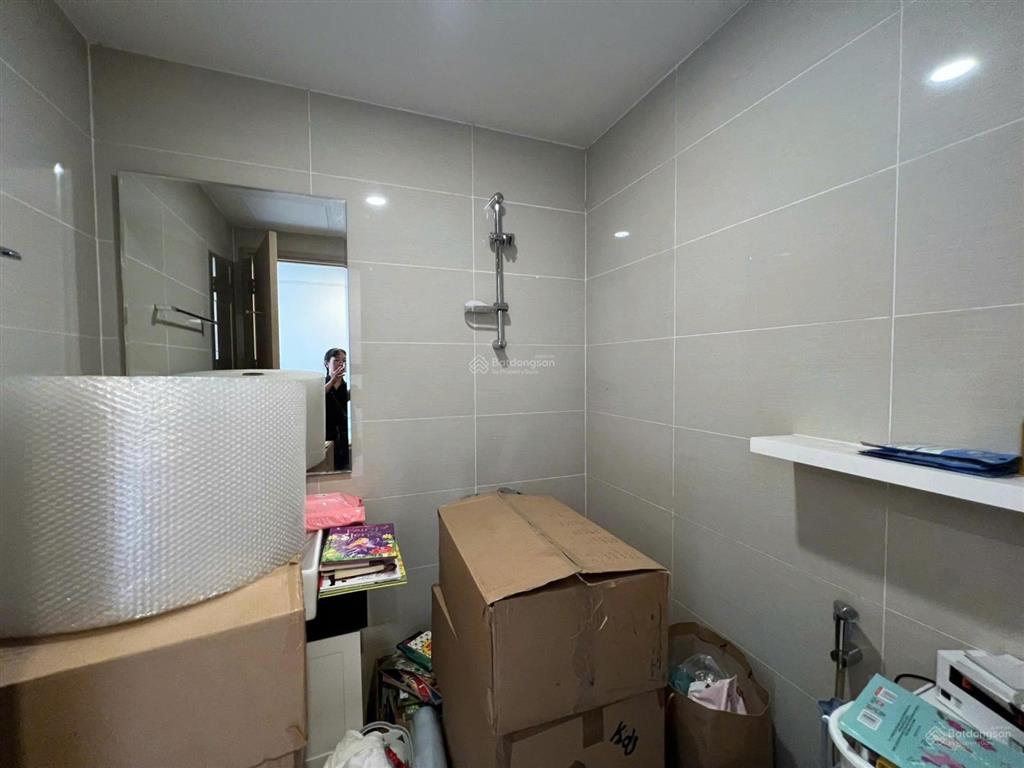 Hạ sâu còn 5,5 tỷ đáng mua| căn 2pn, 2wc golden mansion| 69m2 view hồ bơi tặng full nội thất y hình