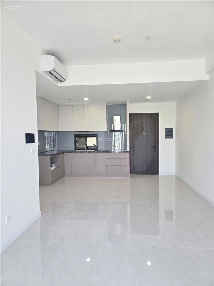 Tháp v1, cho thuê 20 triệu/tháng 3pn 2wc có bếp, rèm, máy lạnh   0919 401 *** gặp ms. hà
