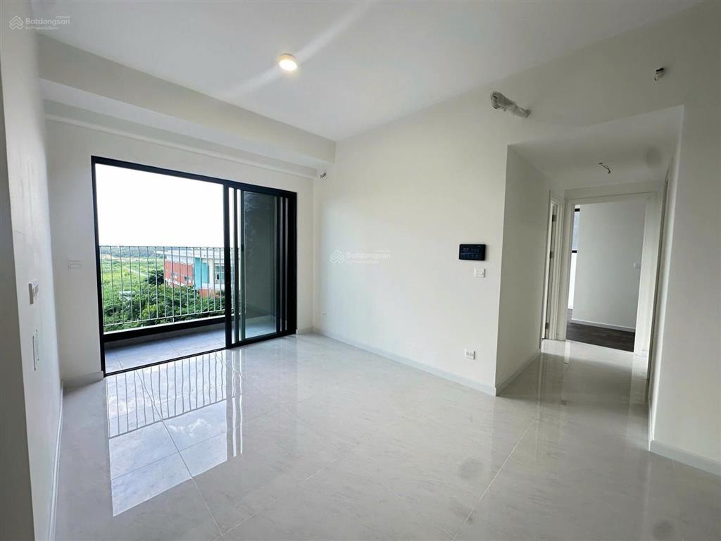 Mình cần bán 2pn 2wc góc |73m2| giá 6tỷ 550 bao thuế phí hướng đông nam  victoria village