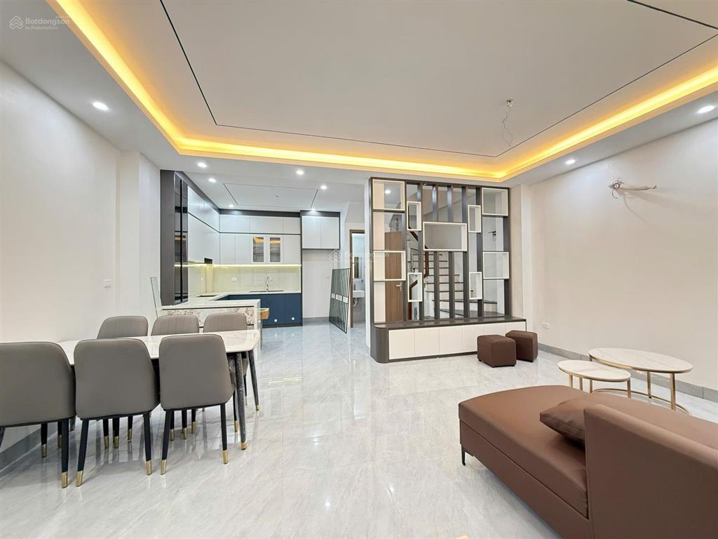Chính chủ bán nhanh nhà mới hoàn thiện 50,6m² lô góc tuyệt vời, 6,8 tỷ