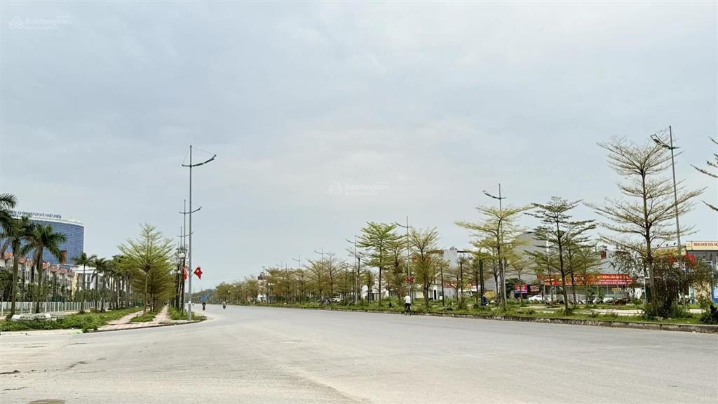 Siêu phẩm đất dịch vụ 12,5ha an khánh diện tích 100.6m2, giá chỉ 150 triệu / m2, pháp lý đầy đủ