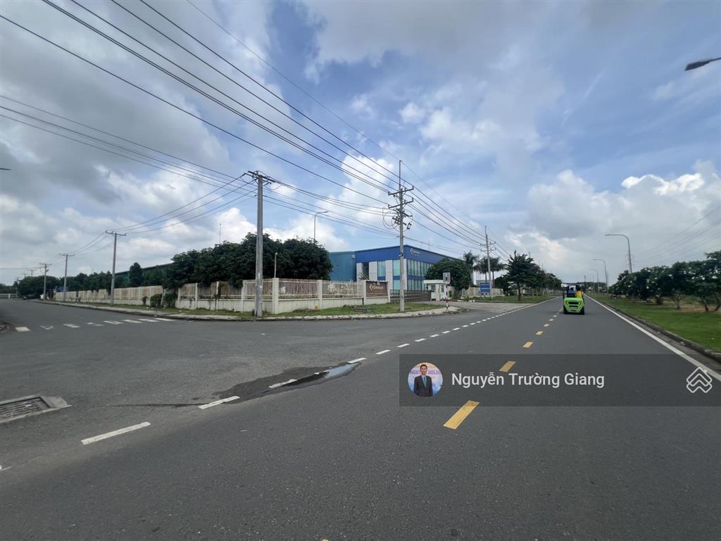 Đất đối diện kdl giang điền, 110m2 ngang 5m sâu 22m, 96m2 thổ cư, giá 1,35 tỷ còn thương lượng