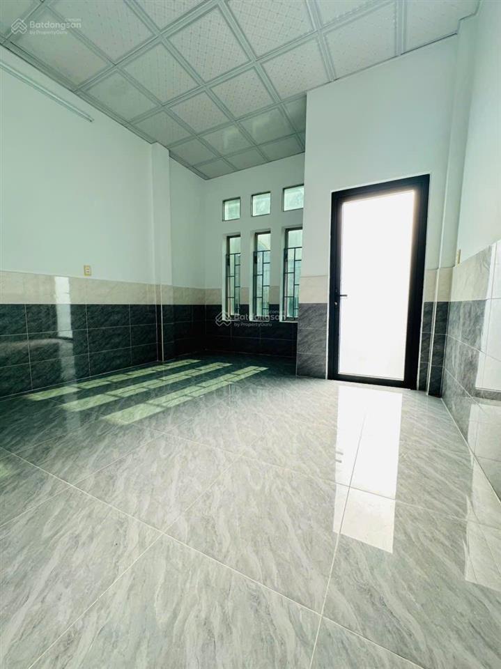 Nhà mới vào ở ngay hiệp bình chánh, 60m2, 1 trệt 1 lầu 4pn, hẻm ba gác, giá 5,2 tỷ còn tl