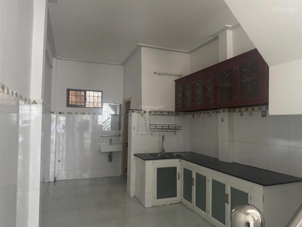 Nhà hẻm đường số 4 hiệp bình phước 1 trệt 1 lầu 2 phòng ngủ hoàn công giá 3,75 tỷ