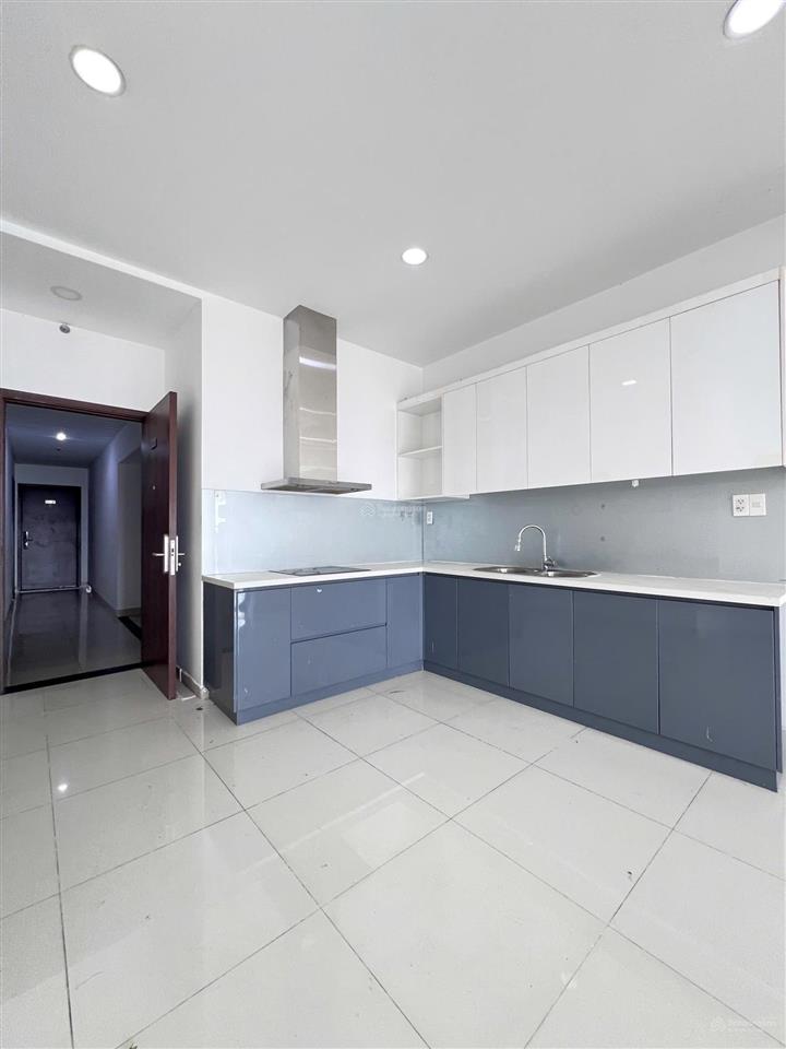 Bán cc tulip tower, 3,3 tỷ, 79m2, 2pn, 2wc, ở hoàng quốc việt, q7, hcm, giá cực chất