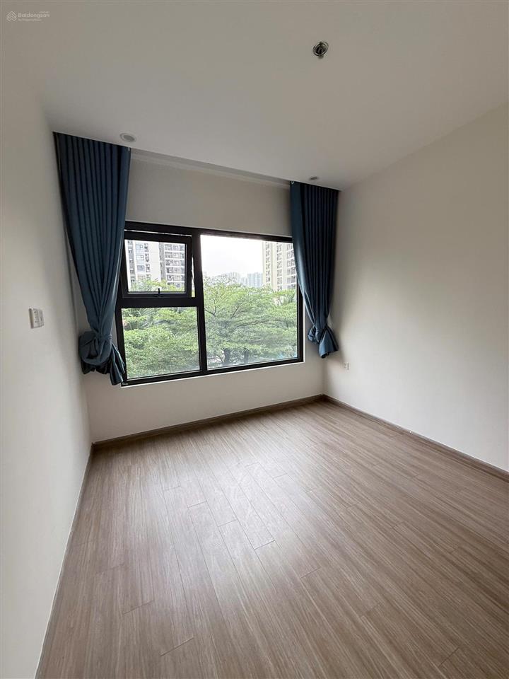 Siêu rẻ 3pn + 92m2 vinhomes grand park giá chỉ 4tỷ ***