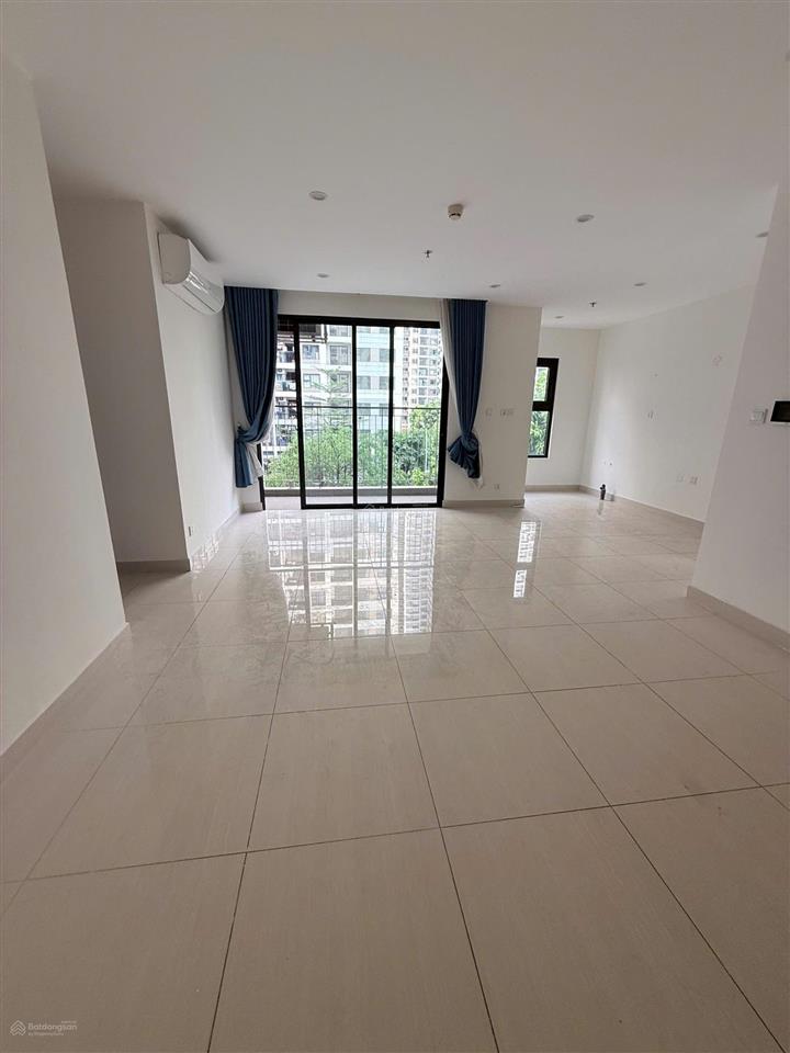 Siêu rẻ 3pn + 92m2 vinhomes grand park giá chỉ 4tỷ ***
