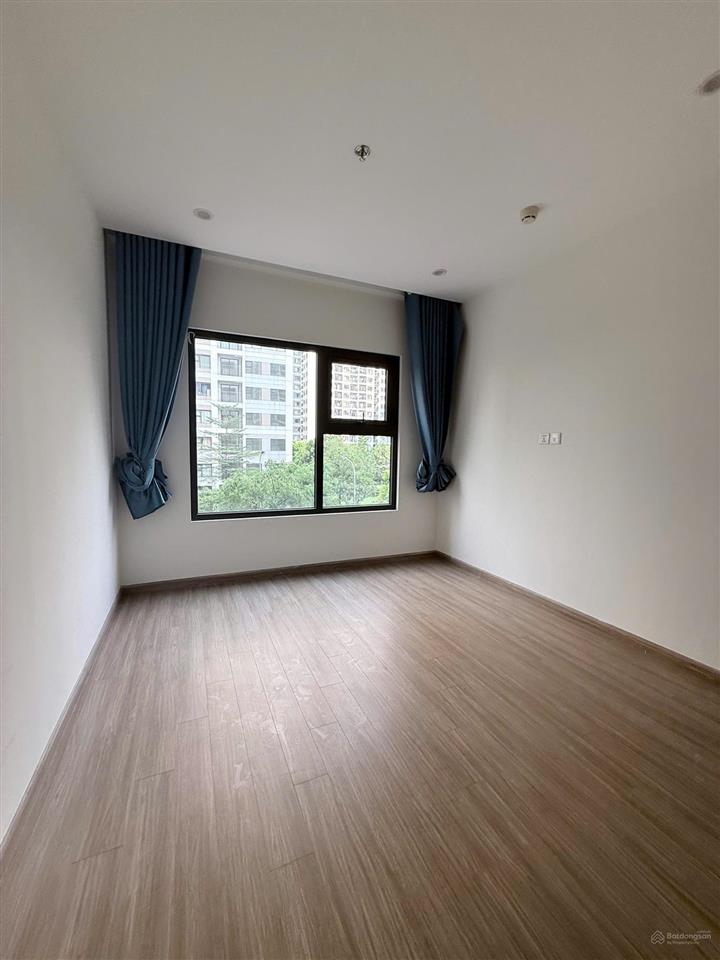 Siêu rẻ 3pn + 92m2 vinhomes grand park giá chỉ 4tỷ ***