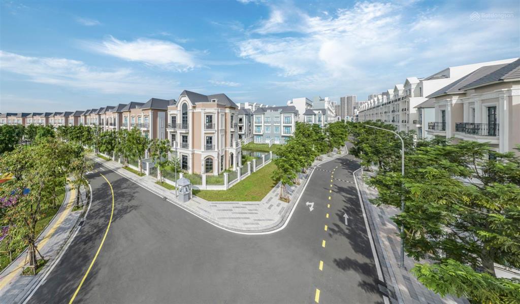 Bán lỗ nhà phố vinhomes grand park giá siêu rẻ 14,5 tỷ 0778 973 ***
