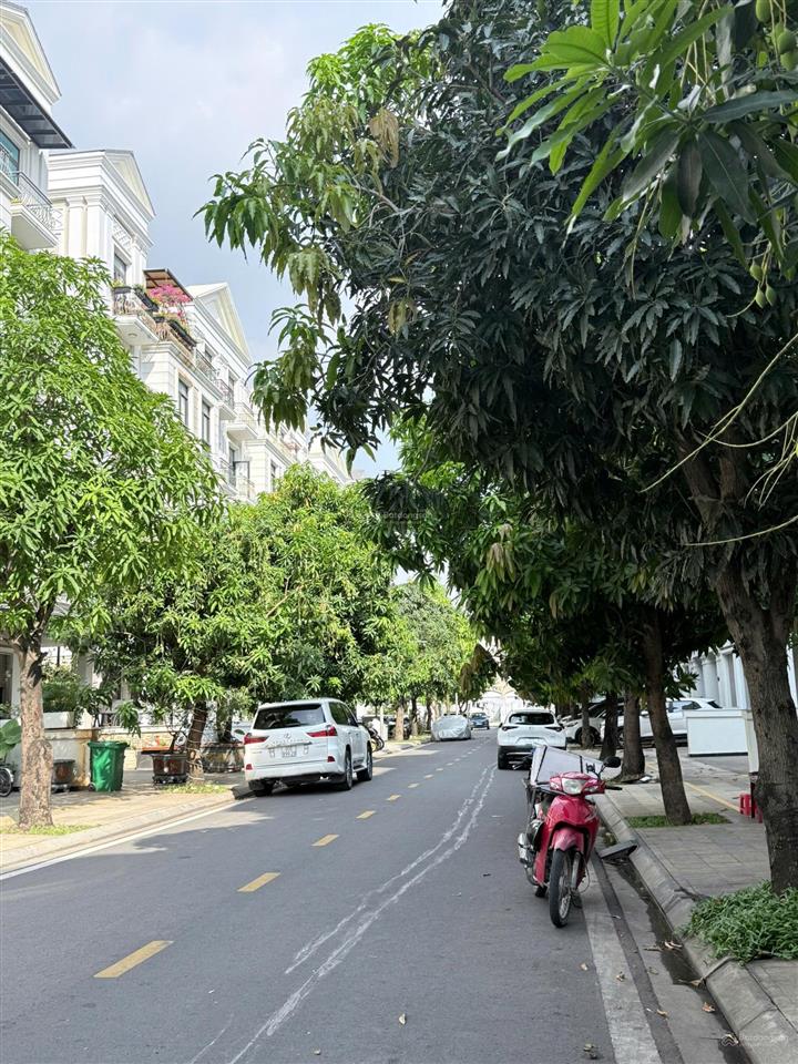 Bán lỗ nhà phố vinhomes grand park giá siêu rẻ 14,5 tỷ 0778 973 ***