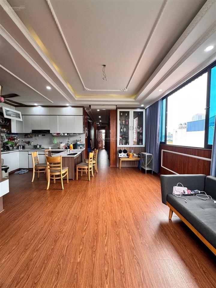 Chdv phố trần quốc vượng, cầu giấy, lô góc, 135m x 8 tầng, lô góc, 25 phòng, 220tr/1th