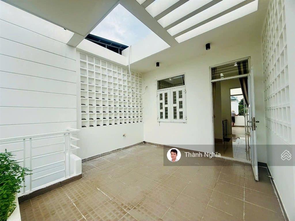 Hiếm có! nhà 1 trệt 2 lầu 61m2 4x15m 2pn, 2wc, đường ô tô, cách nguyễn duy trinh 200m chỉ 7 tỷ