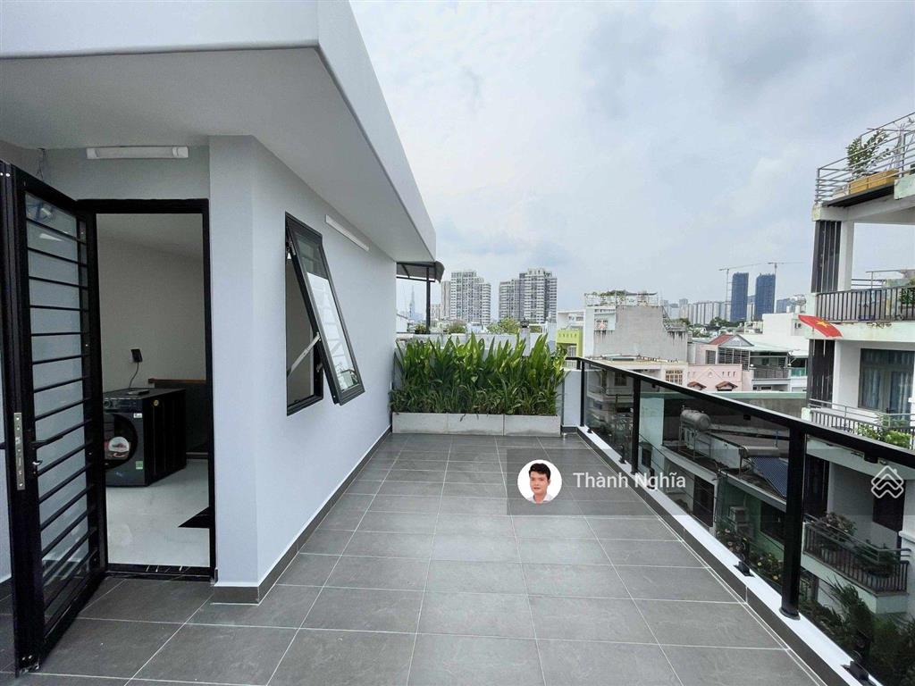 Hiếm! nhà ngang 6.5 x 10m 58m2 4 tầng 3pn, 5wc, gara oto, tặng full nội thất cao cấp chỉ 9.29 tỷ