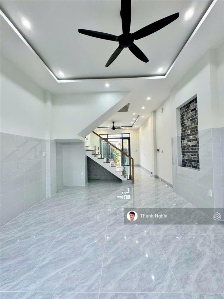 Hiếm lắm! nhà mới 4 tầng, 4.5x16.3m 73m², 4pn, 5wc, hẻm 4m gần bv lê văn thịnh, chỉ 8.4 tỷ