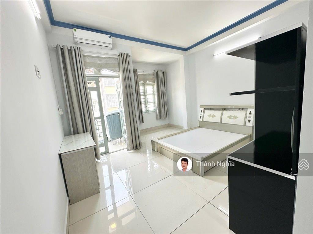Nhà ngon! 4 tầng 94m2 (4.5x21) ô tô đậu trong nhà, 8pn, 6 wc khai thác 35tr/th sát bv lê văn thịnh