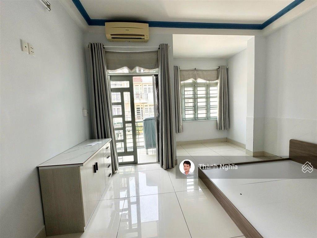 Nhà ngon! 4 tầng 94m2 (4.5x21) ô tô đậu trong nhà, 8pn, 6 wc khai thác 35tr/th sát bv lê văn thịnh
