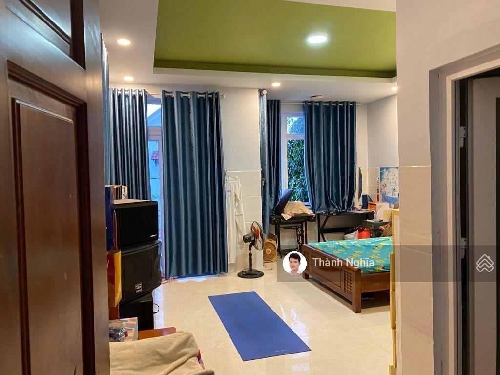 Bán gấp! nhà đẹp 3 tầng, ngang khủng 6.1m (nở hậu 6.5) x 28m 173,2m2,góc,xe hơi vào nhà chỉ 14.x tỷ