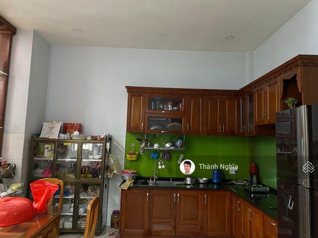 Bán gấp! nhà đẹp 3 tầng, ngang khủng 6.1m (nở hậu 6.5) x 28m 173,2m2,góc,xe hơi vào nhà chỉ 14.x tỷ