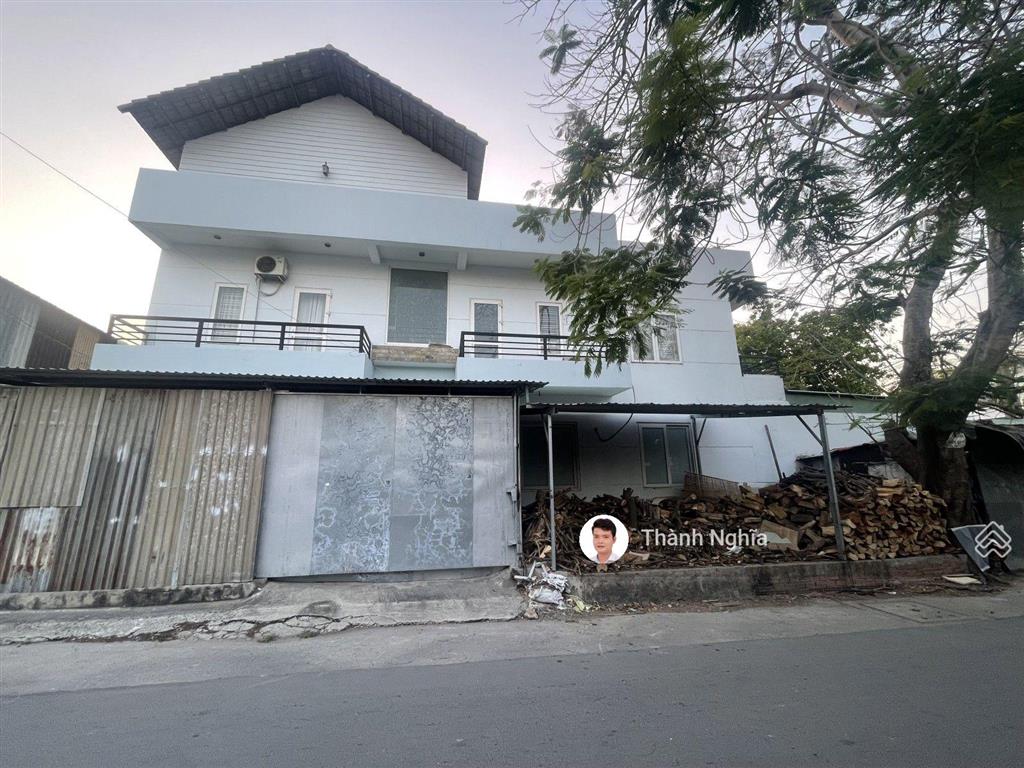 Nhà góc 2 mặt tiền, 87m2 (4x19m nở hậu 5.65m) 3 tầng, 3 pn, ô tô né nhau, thạnh mỹ lợi chỉ 7.5 tỷ