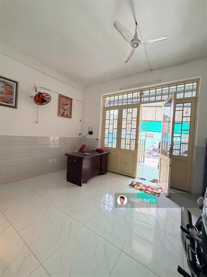 Nhà 2 tầng 72m2 (5.6x13.4m) đường ô tô thông cách nguyễn thị định 200m chi 7.9 tỷ