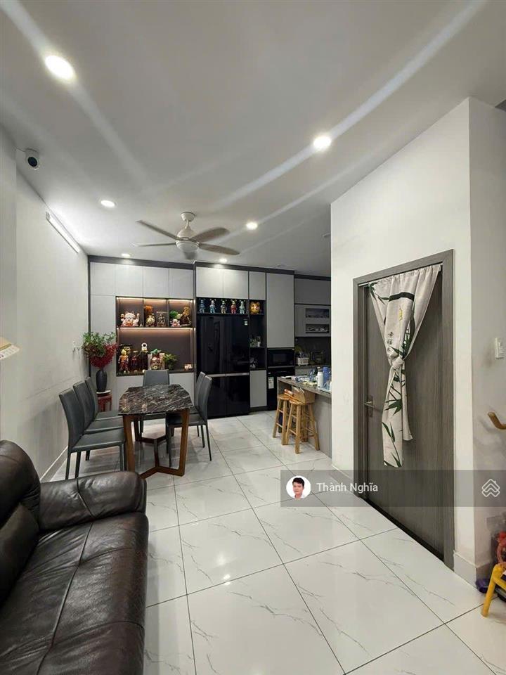 Nhà đẹp 8.7 x 12.5m 104m2, 2pn, 3wc đường ô tô cách nguyễn duy trinh 150m
