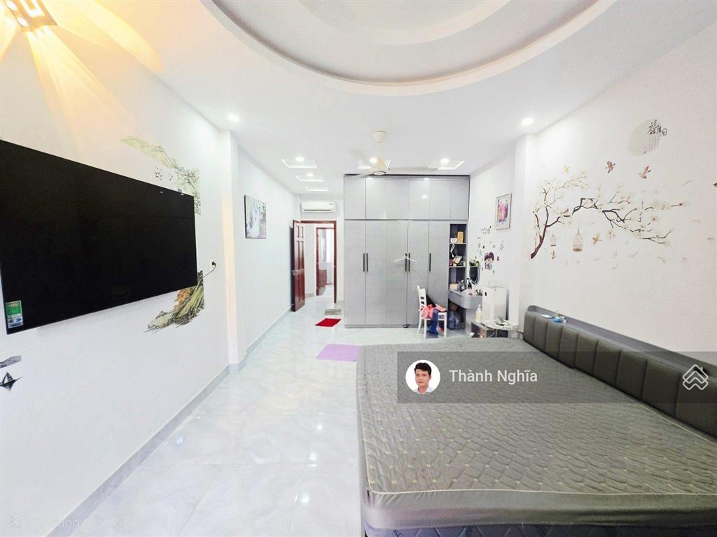Nhà đẹp, mặt tiền đường 16m, 100m2, 4 tầng 4 pn, full nội thất, cạnh bệnh viện lê văn thịnh