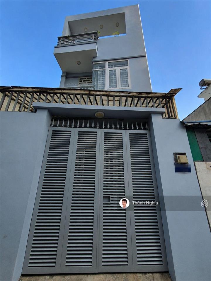 Nhà đẹp! 57m2 (4.5x13.2m) 3 tầng, 2pn, 2wc xây lệch tầng ngay chợ cây xoài cách đường ô tô 30m