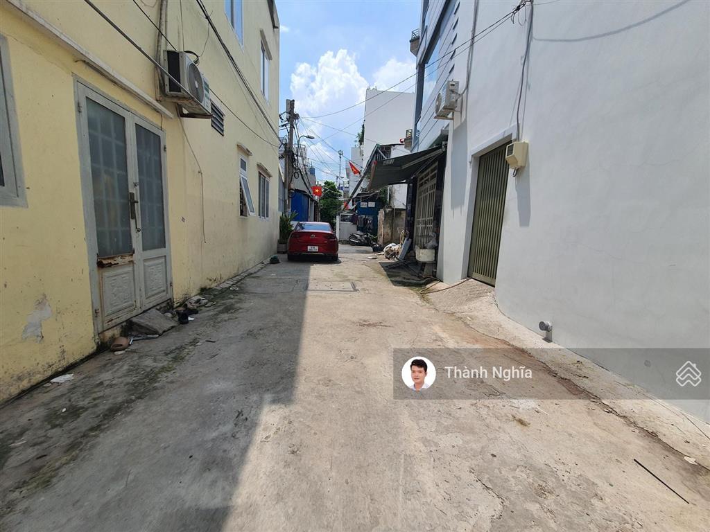 Nhà đẹp, ô tô tận nhà, 3 tầng 52m2, 4.05x12.95m 2pn, 2wc, cách nguyễn duy trinh 200m chỉ 5.99 tỷ